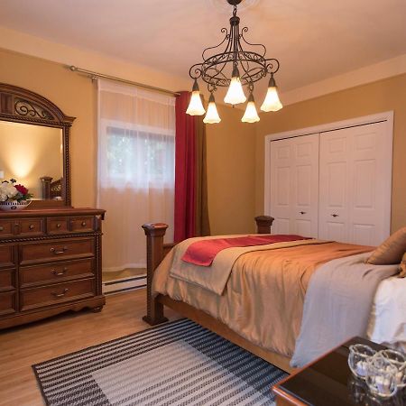 Acacias Bed & Breakfast ケベックシティ エクステリア 写真