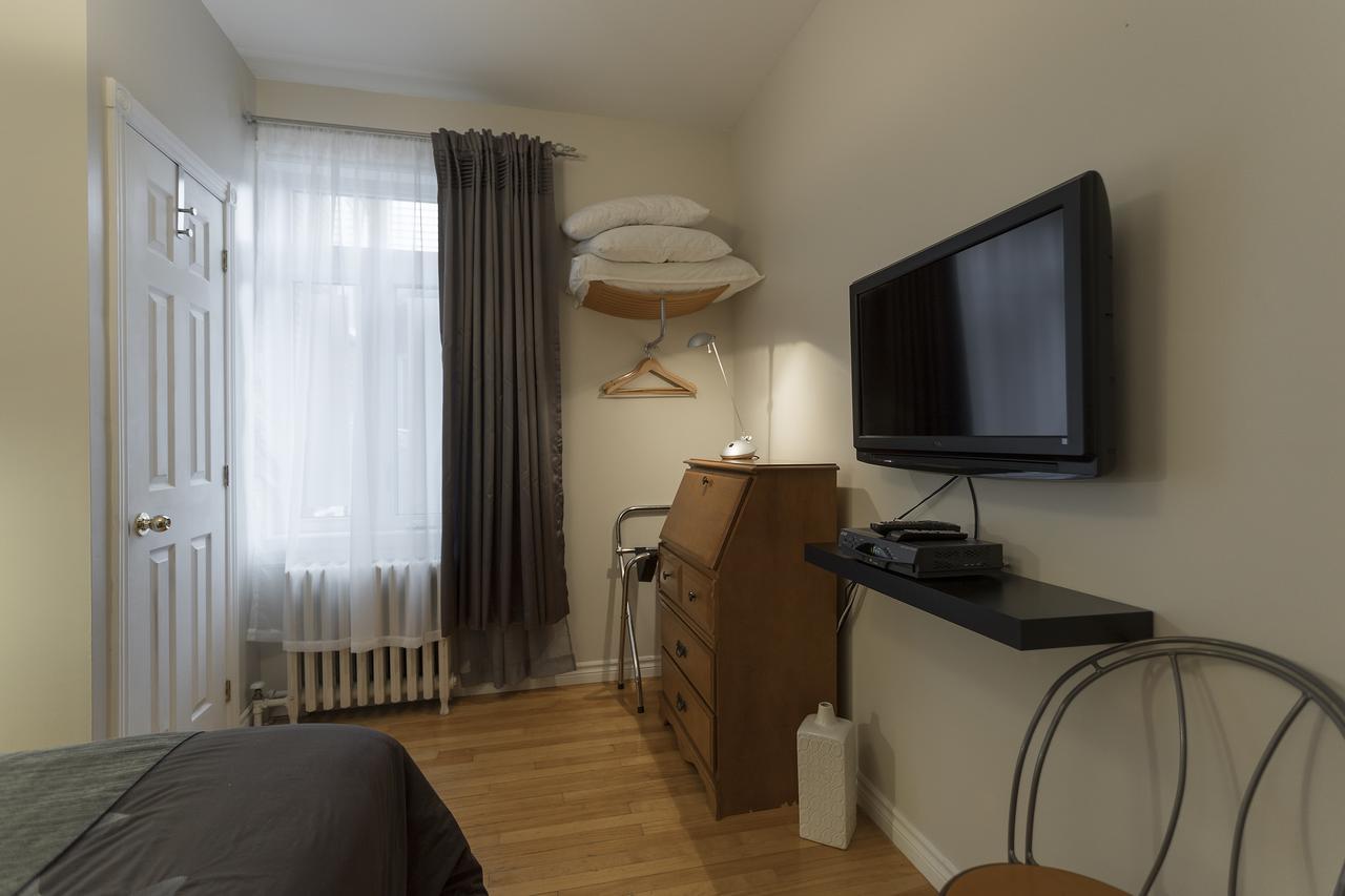 Acacias Bed & Breakfast ケベックシティ エクステリア 写真