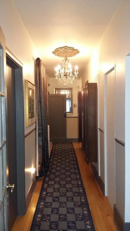 Acacias Bed & Breakfast ケベックシティ エクステリア 写真